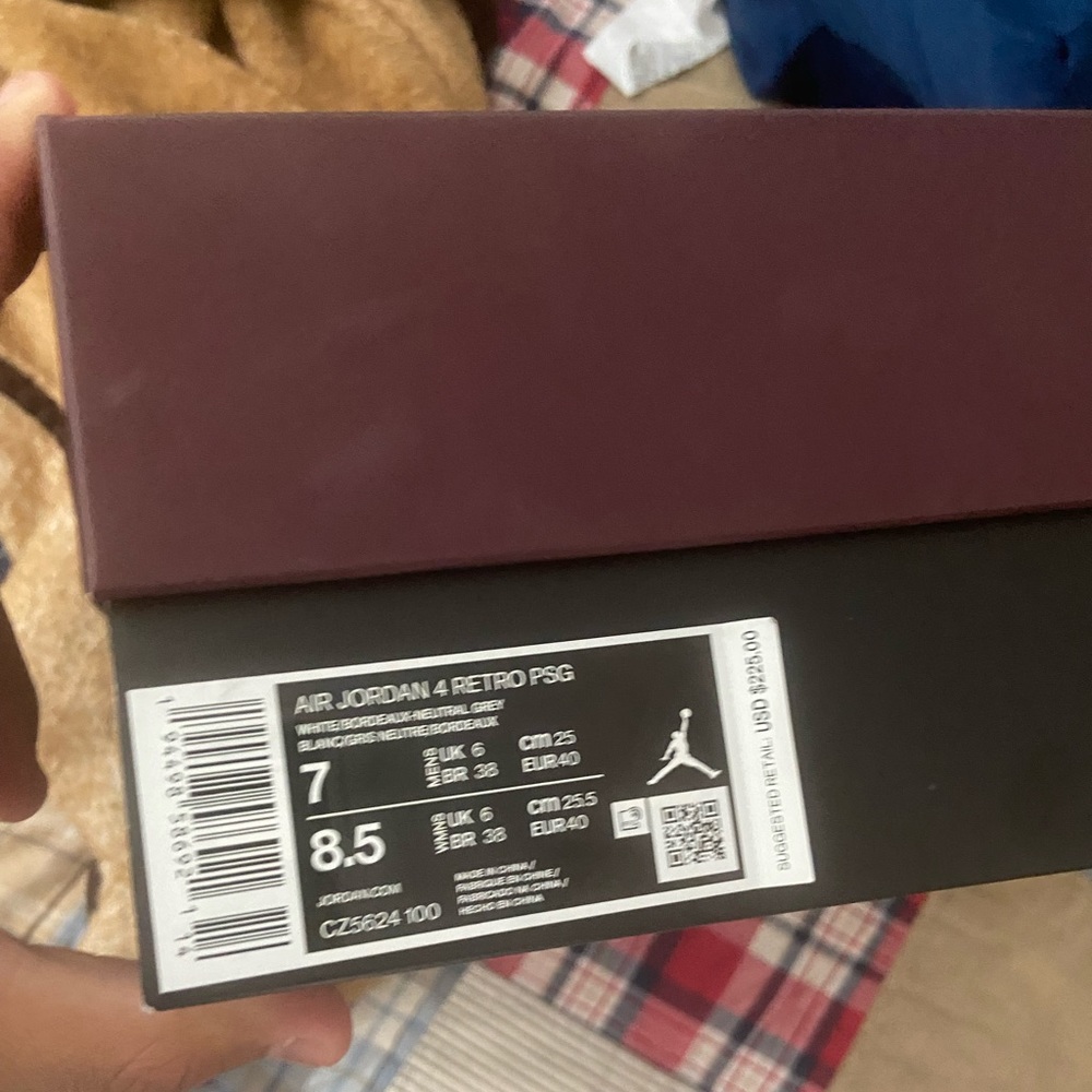 COPY - Jordan 4 psg